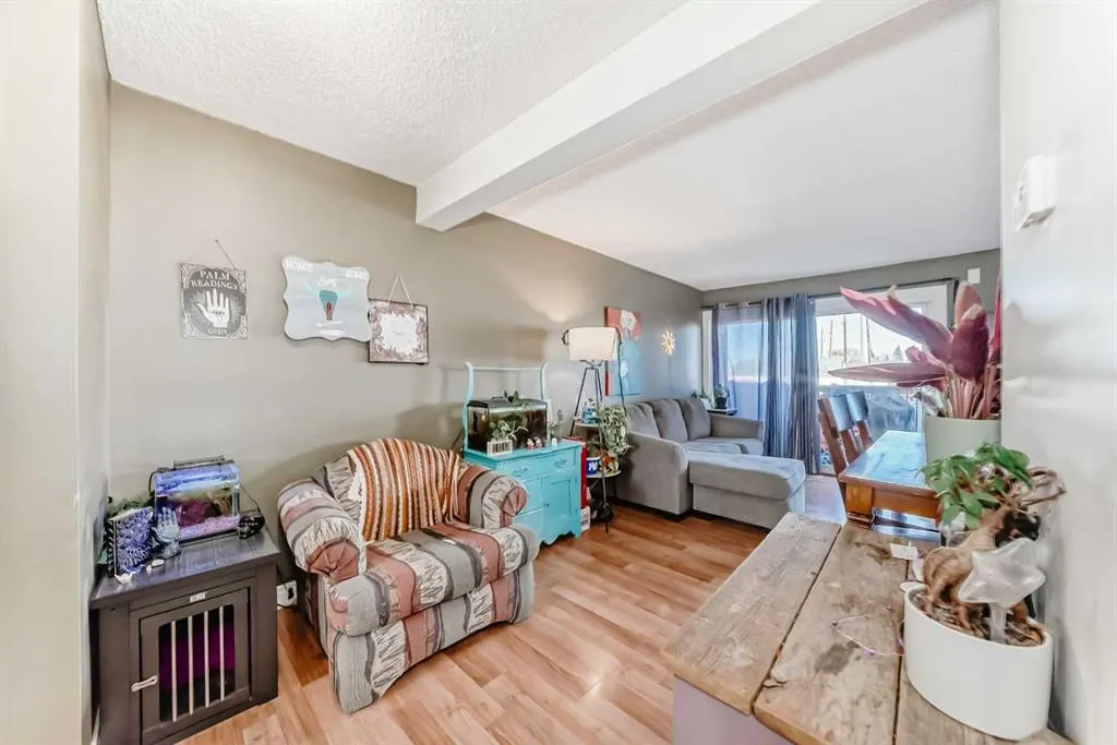 131 Templehill Drive NE, #17