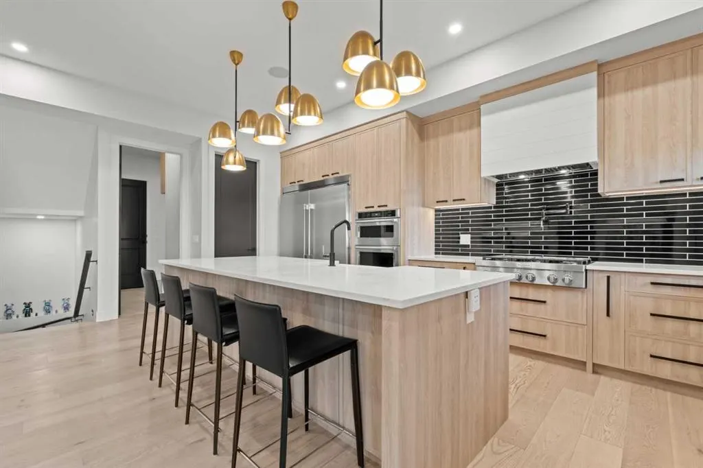 336 West Chestermere Drive