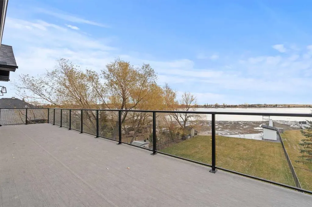 336 West Chestermere Drive
