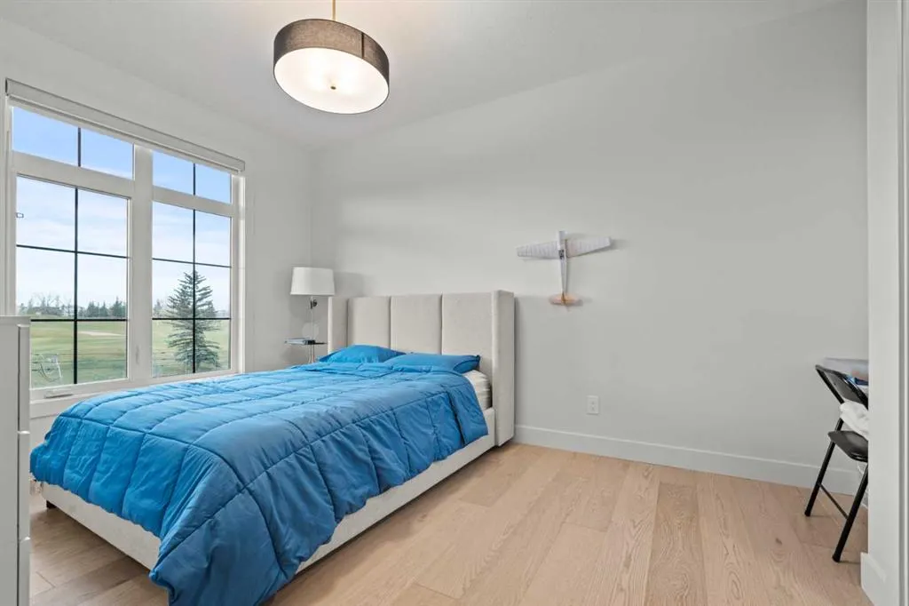 336 West Chestermere Drive