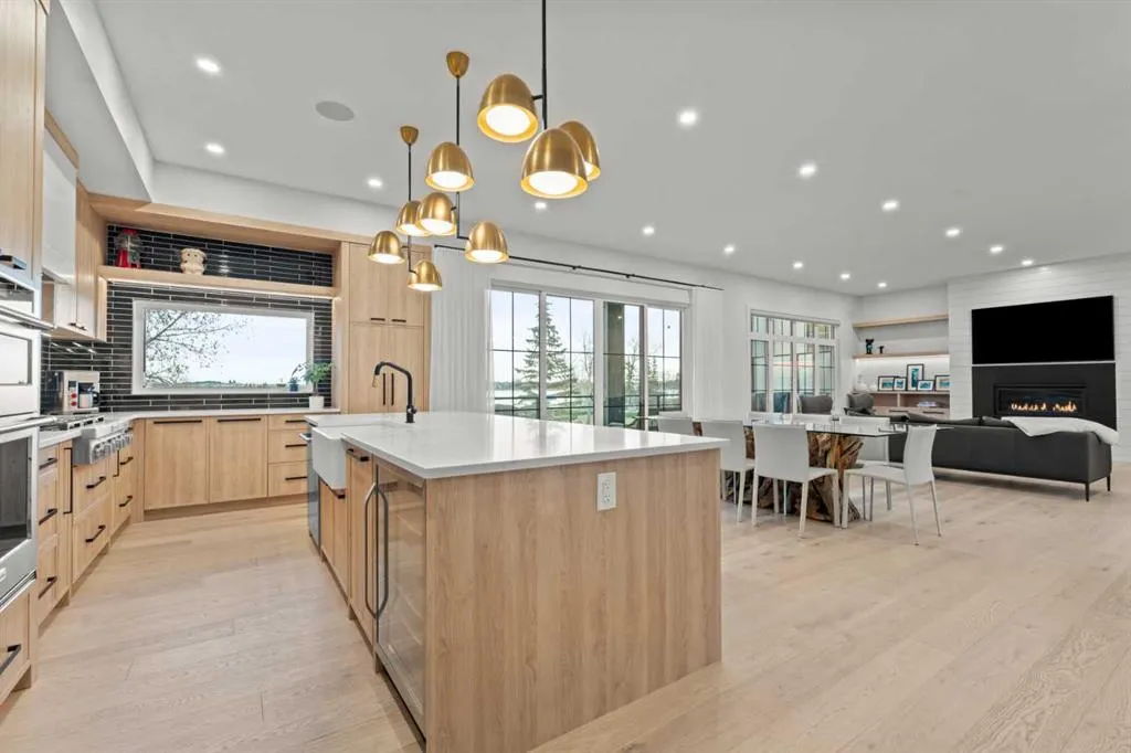 336 West Chestermere Drive