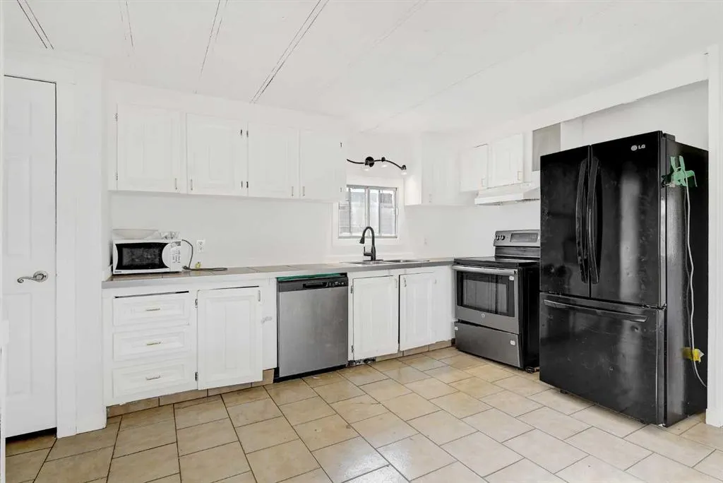 9824 104 Avenue, #50