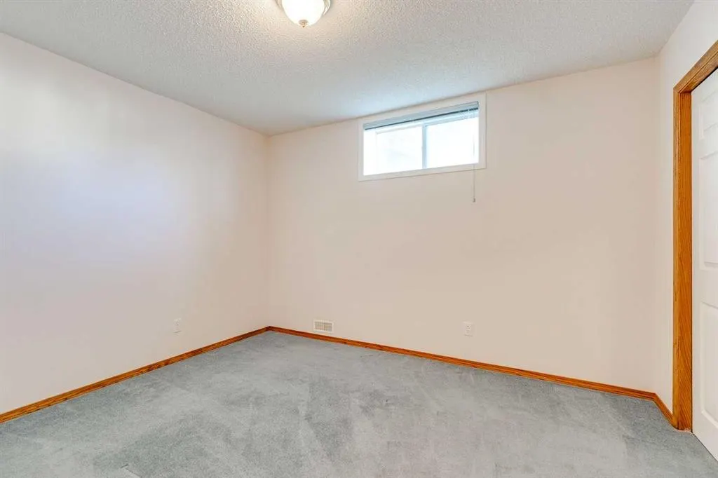 31 Douglasview Park SE