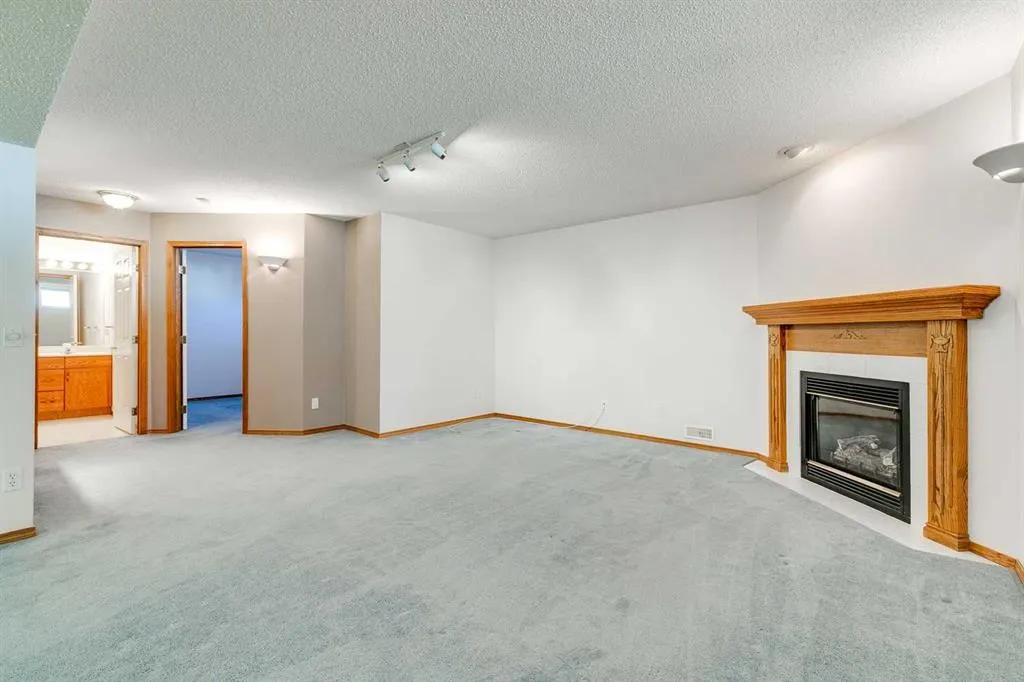31 Douglasview Park SE