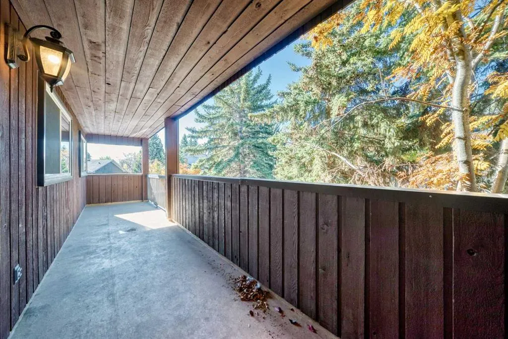 1001 68 Avenue SW, #210