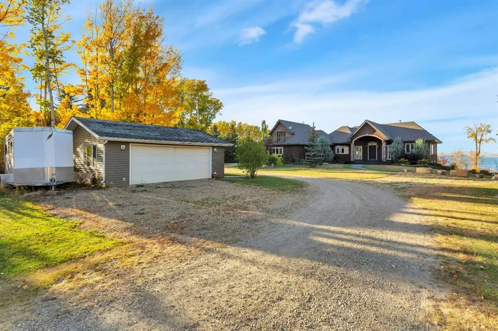 2210B Township Road 392
