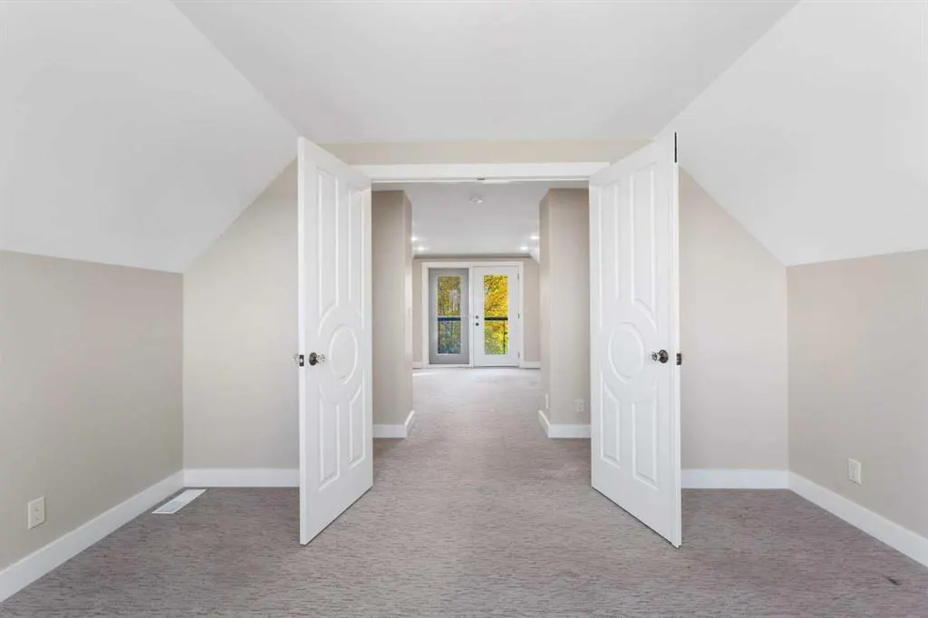 2210B Township Road 392