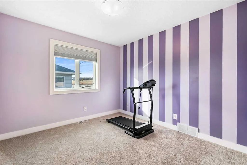 753 Fairways Green NW