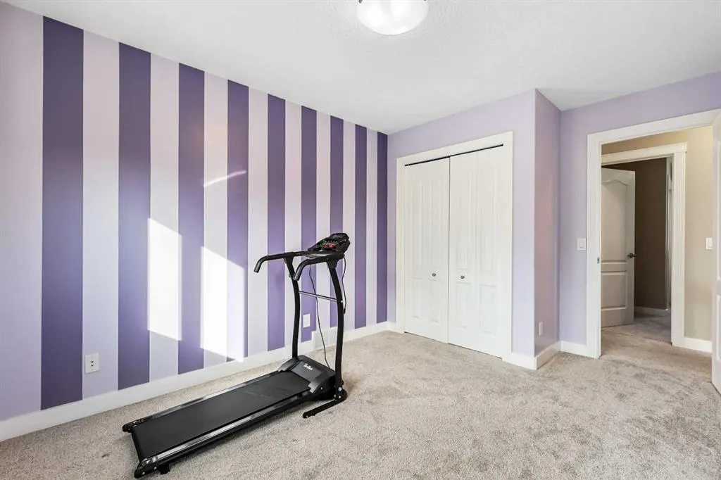 753 Fairways Green NW