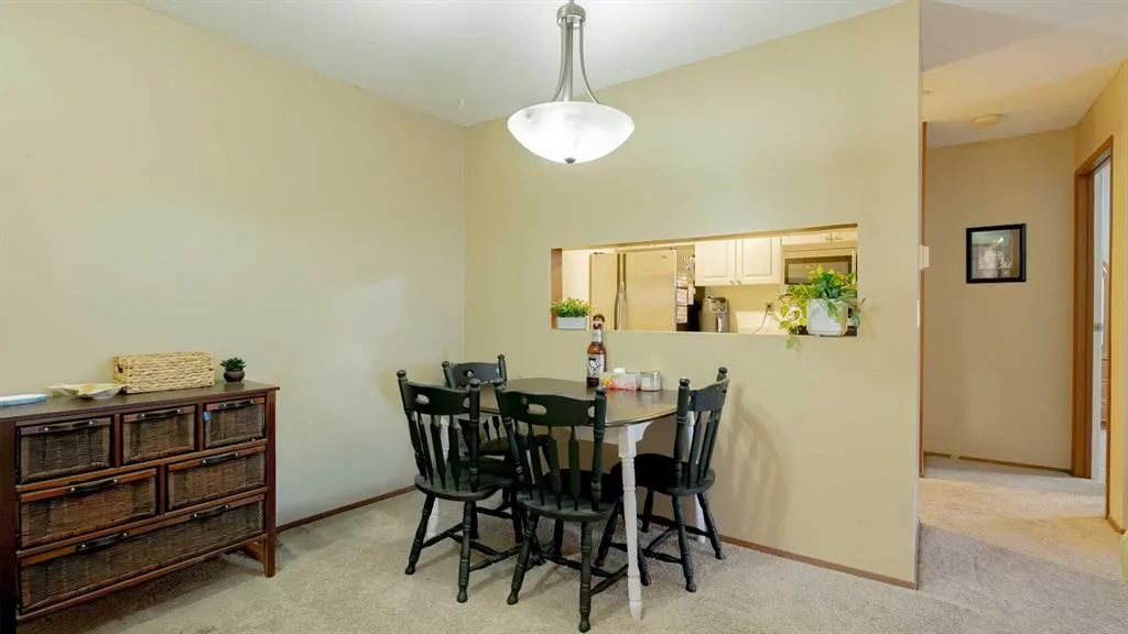 245 Red Deer Drive SW, #306