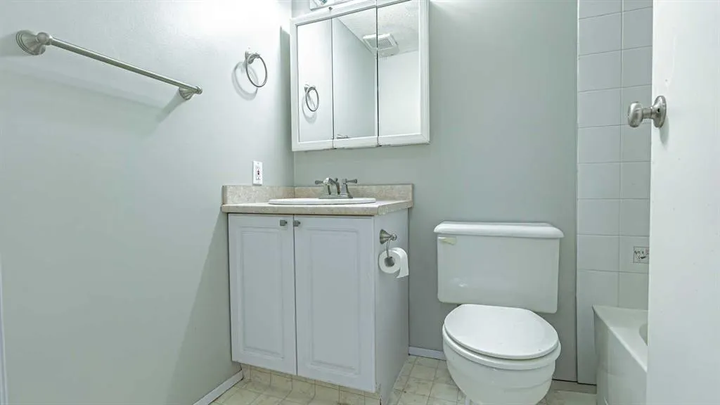 245 Red Deer Drive SW, #306