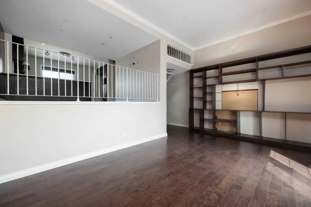 400 Silin Forest Road, #107