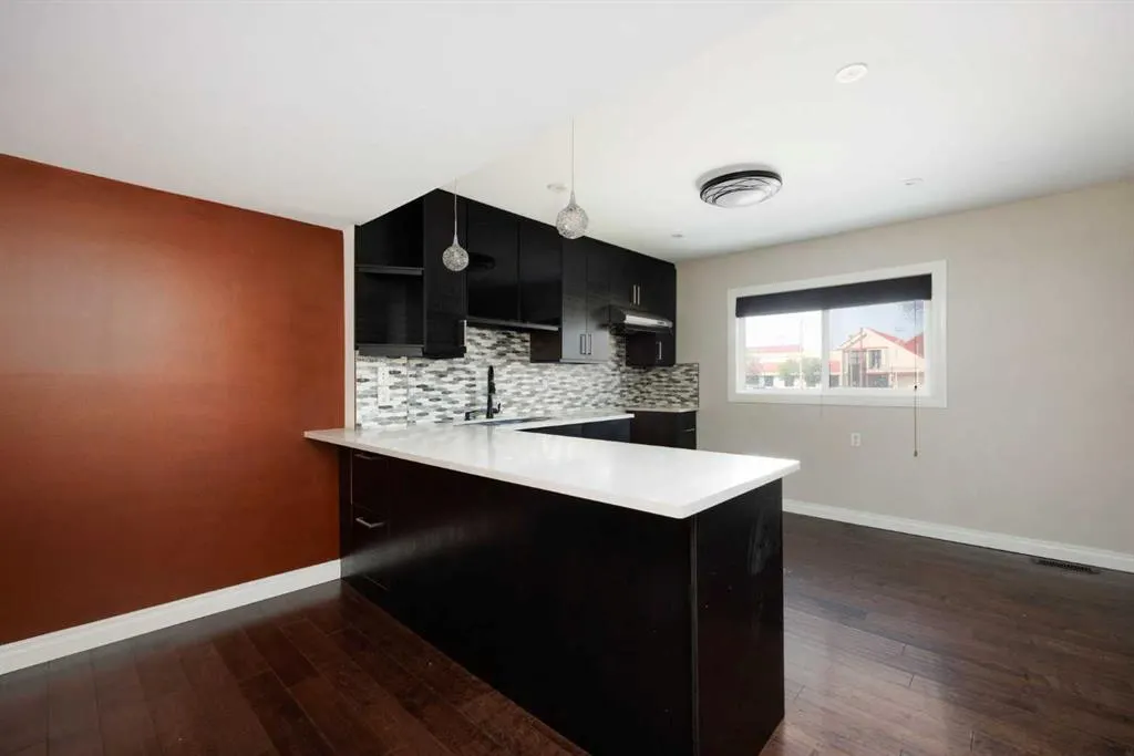 400 Silin Forest Road, #107