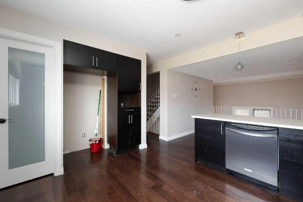 400 Silin Forest Road, #107