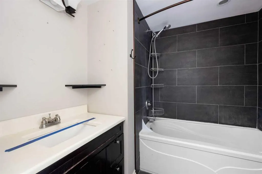 400 Silin Forest Road, #107