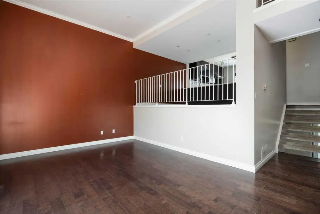 400 Silin Forest Road, #107