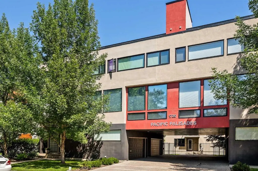 1720 12 Street SW, #105