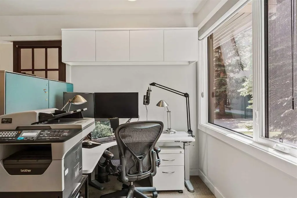 1720 12 Street SW, #105