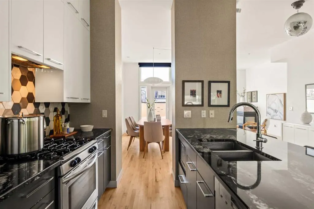 1720 12 Street SW, #105