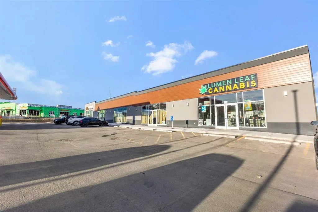 318 Nolanridge Crescent NW, #250