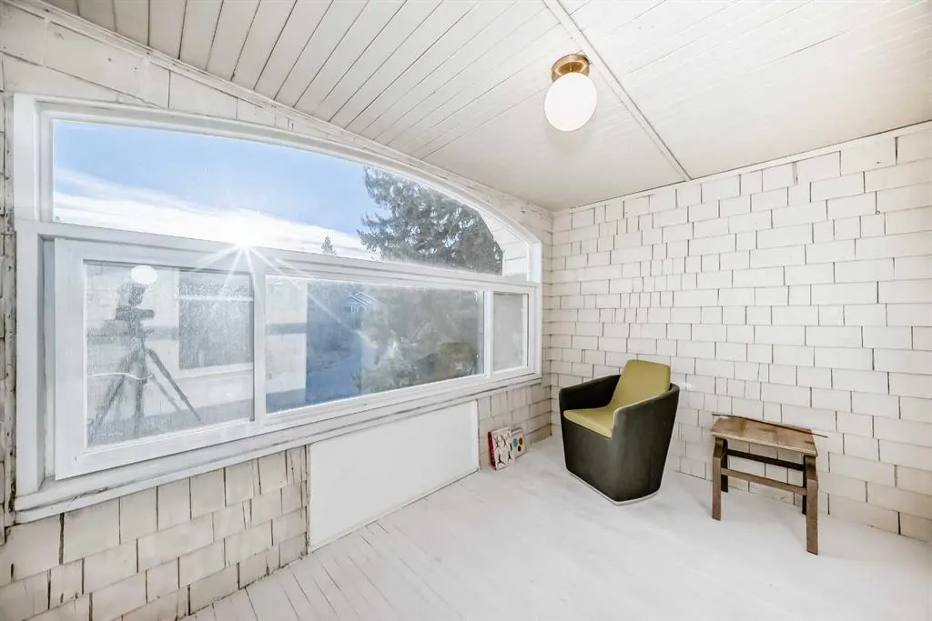 342 SUPERIOR Avenue SW