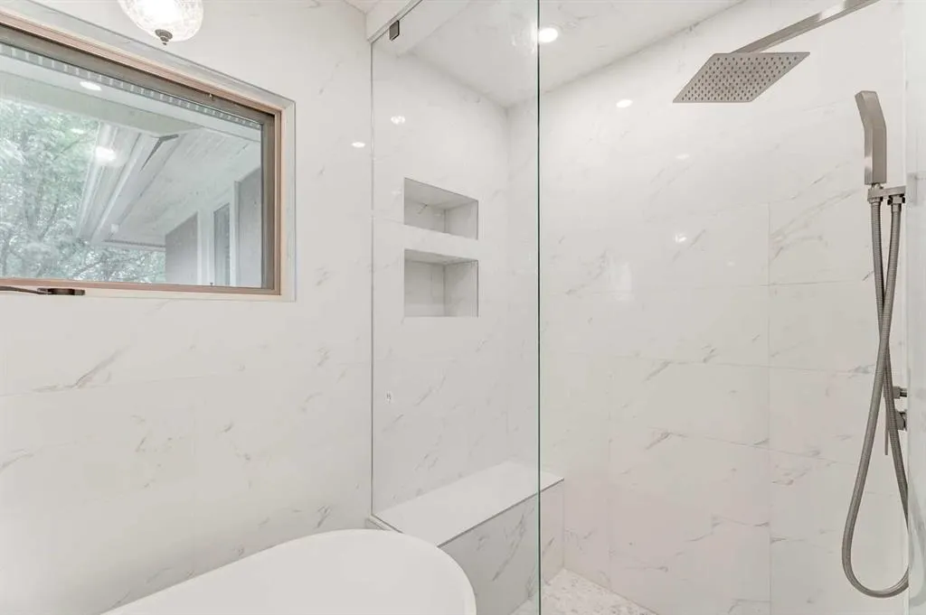 342 SUPERIOR Avenue SW