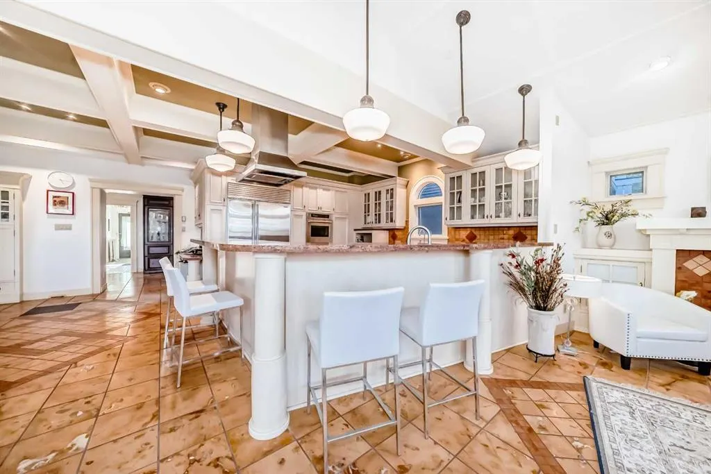 342 SUPERIOR Avenue SW