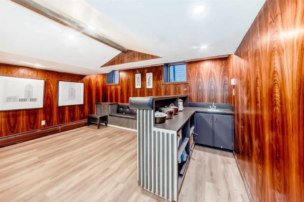 342 SUPERIOR Avenue SW