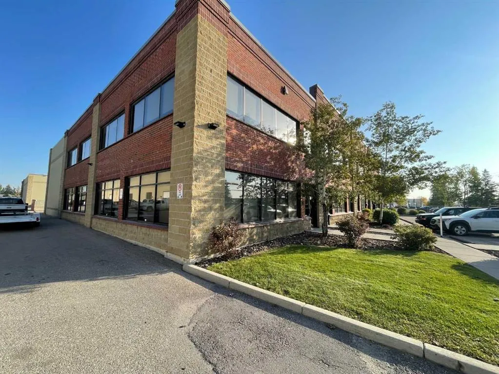3750 46 Avenue SE, #101