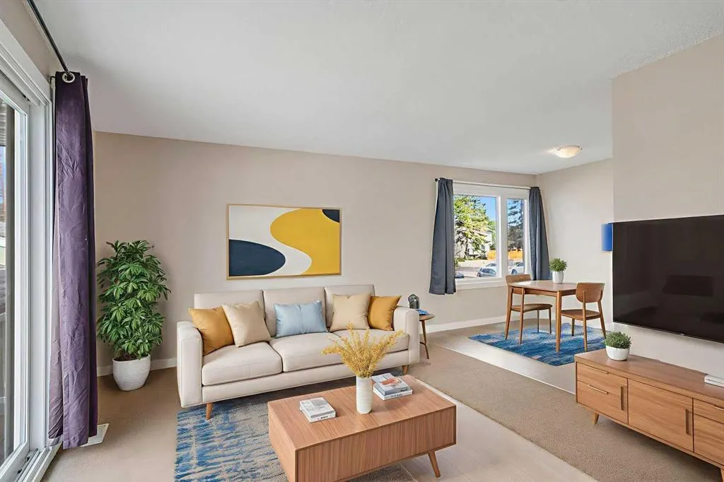 1123 Mckinnon Drive NE