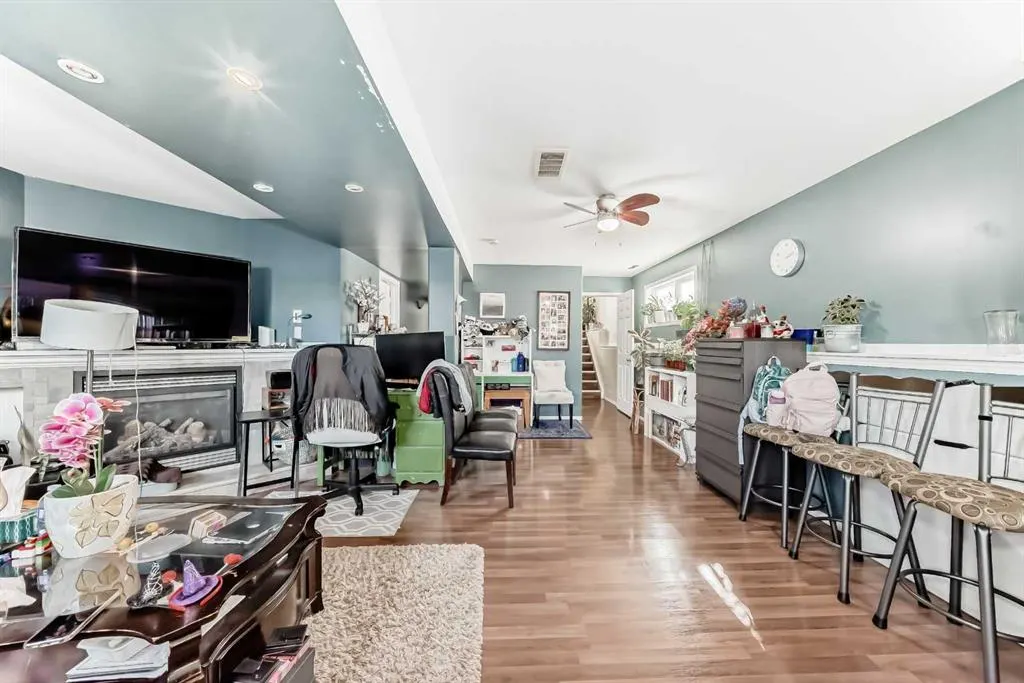 144 Taradale Drive NE