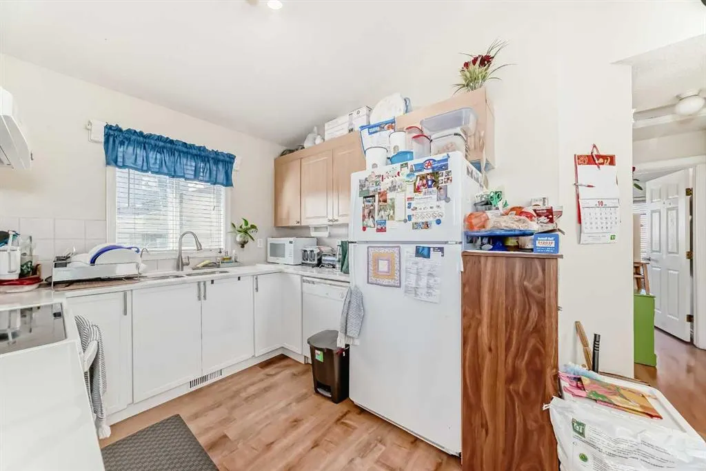 144 Taradale Drive NE