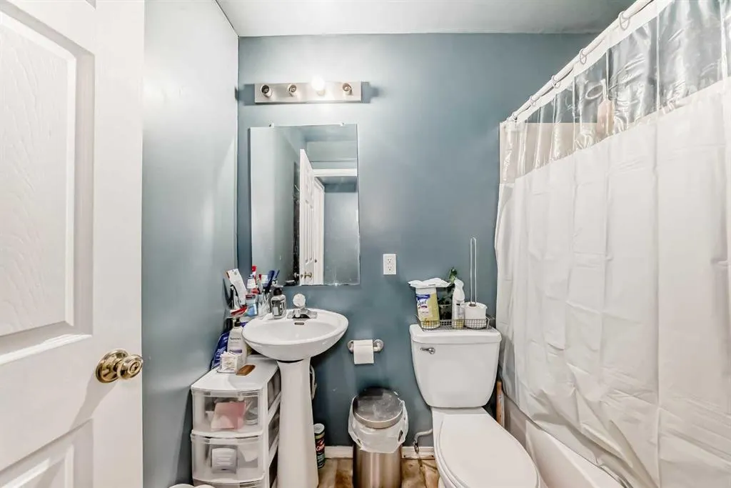 144 Taradale Drive NE