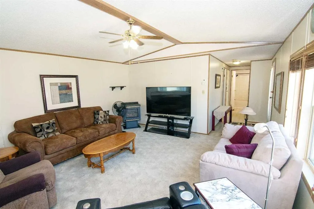 504 Home Place SE
