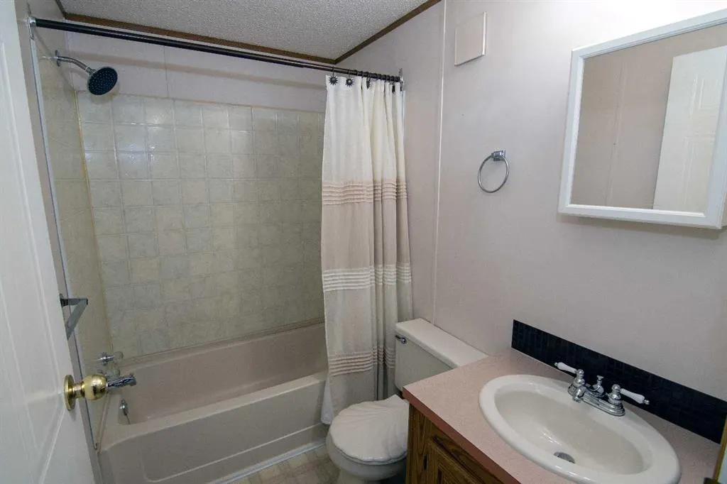 504 Home Place SE