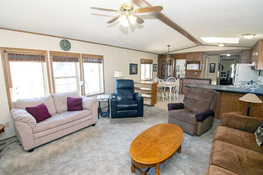 504 Home Place SE