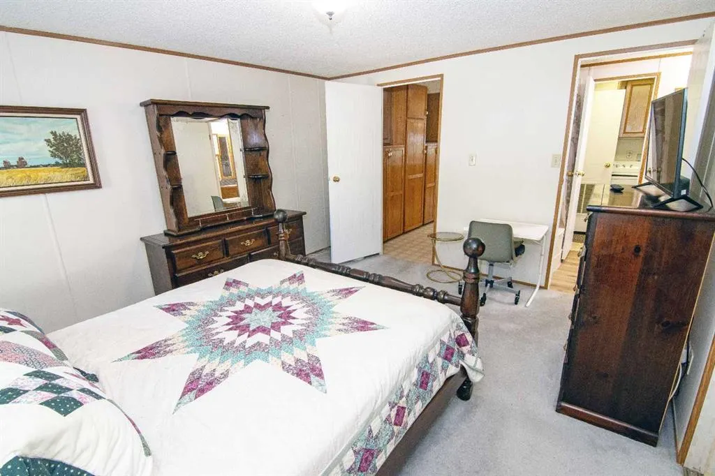 504 Home Place SE