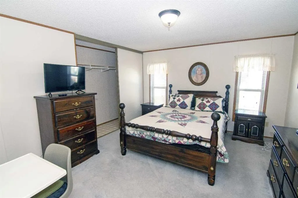 504 Home Place SE