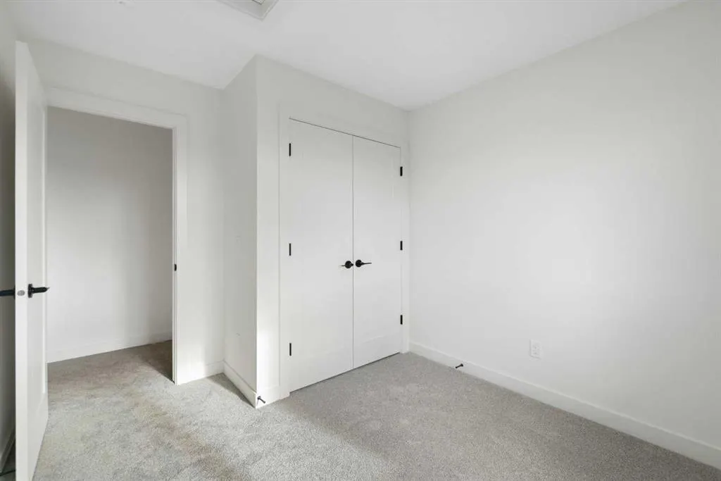 215 Belvedere Avenue SE