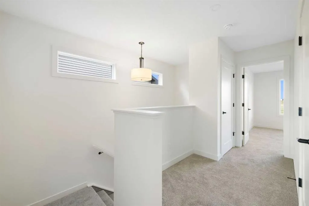 215 Belvedere Avenue SE