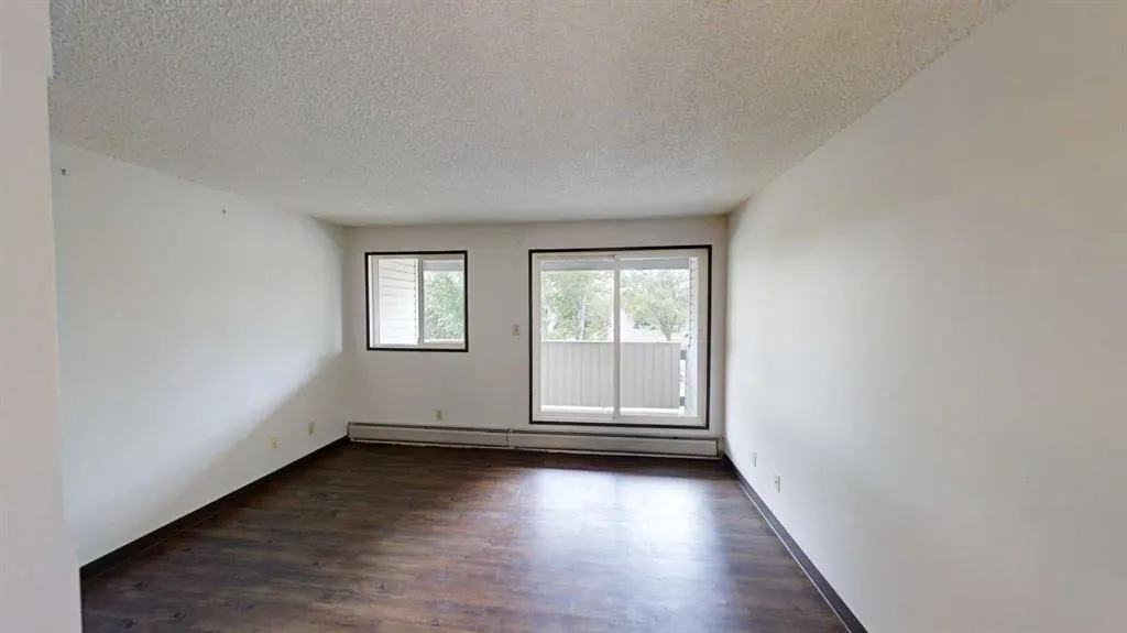 5117 44 Street, #301
