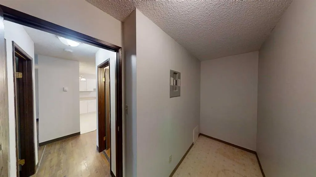 5117 44 Street, #301