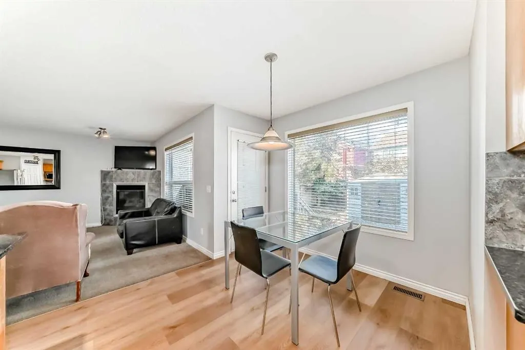 307 Panatella Court NW