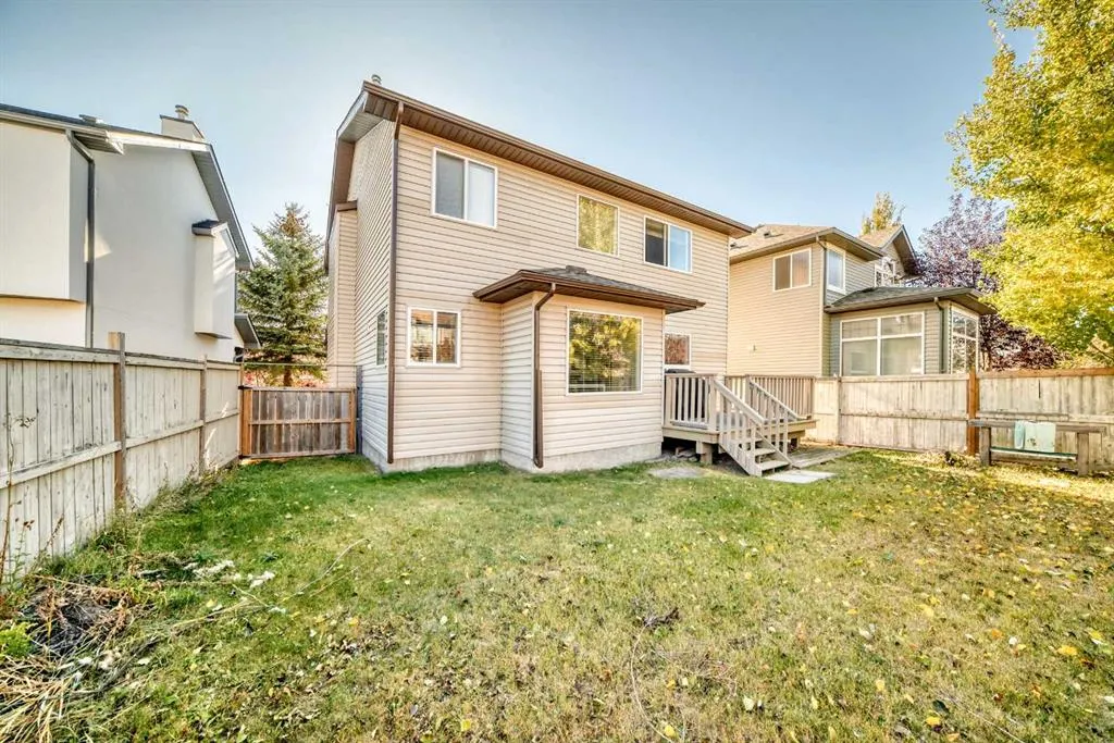 307 Panatella Court NW