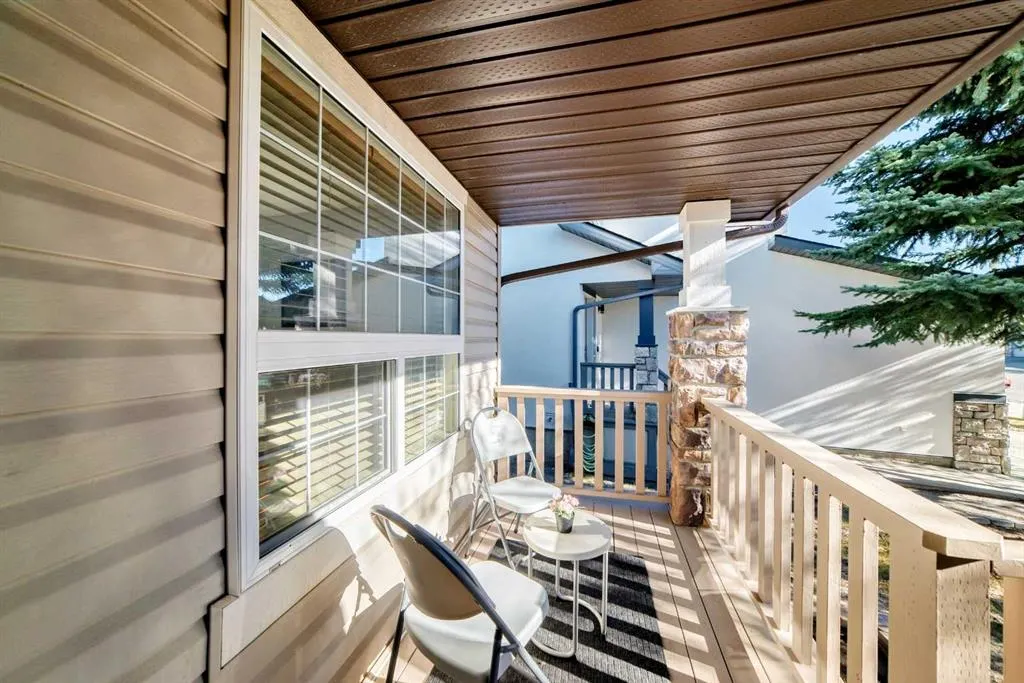 307 Panatella Court NW