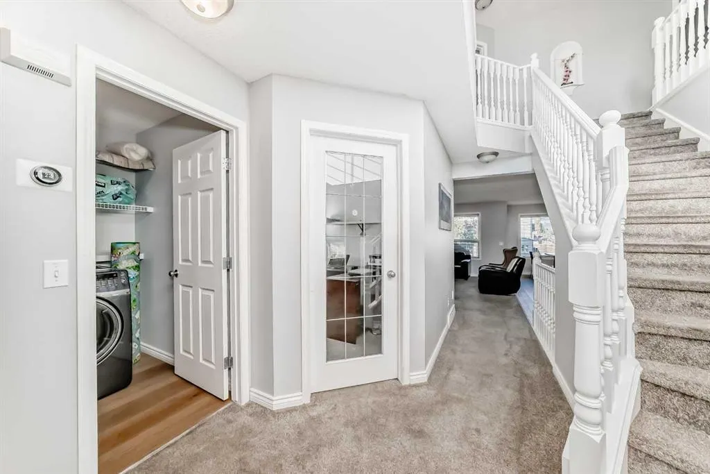 307 Panatella Court NW