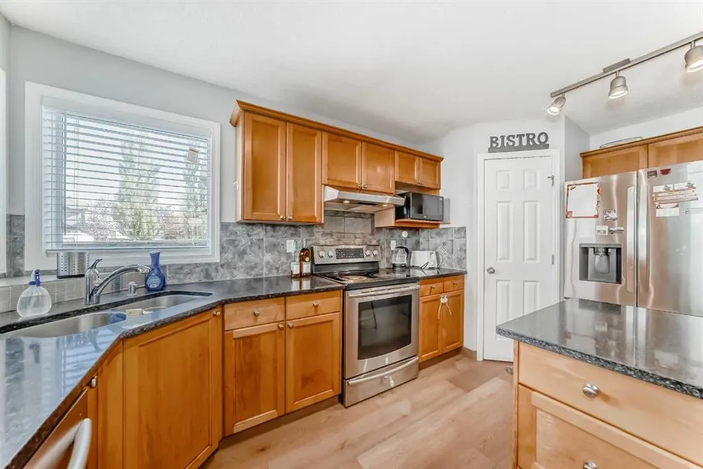 307 Panatella Court NW