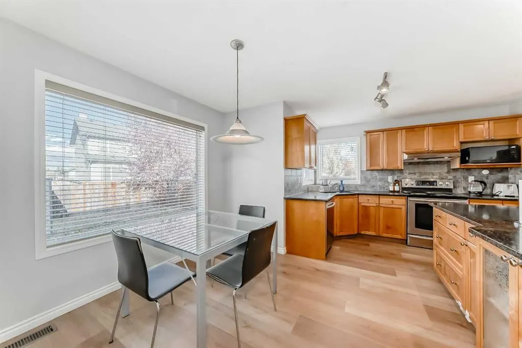 307 Panatella Court NW