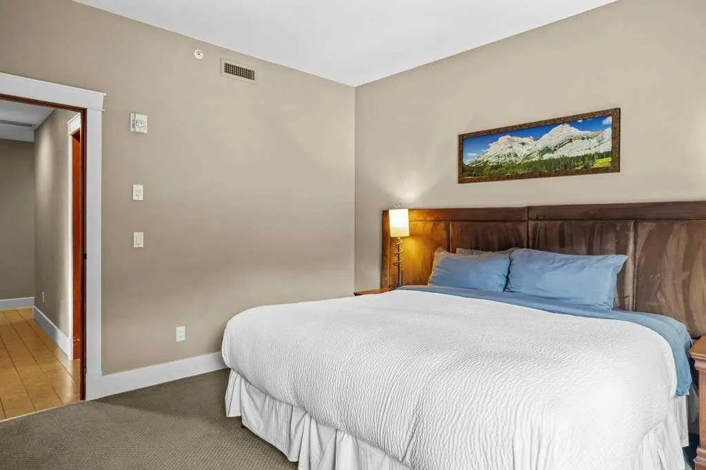 173 Kananaskis Way, #106