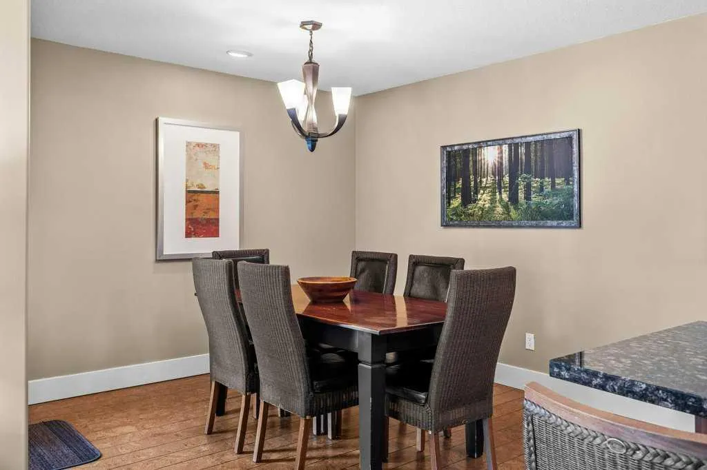 173 Kananaskis Way, #106